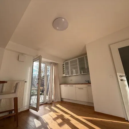 Lejlighed Cozy Studioapartment With Graden In Free Parking Graz